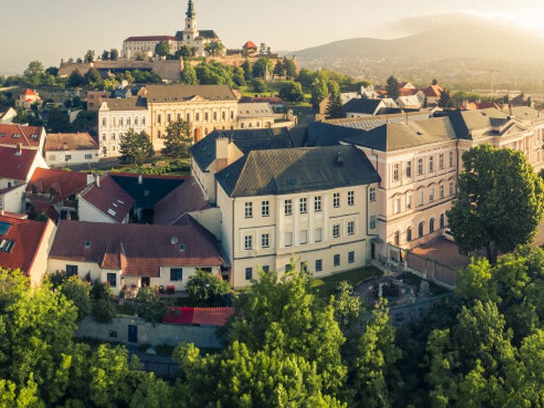 Nitra