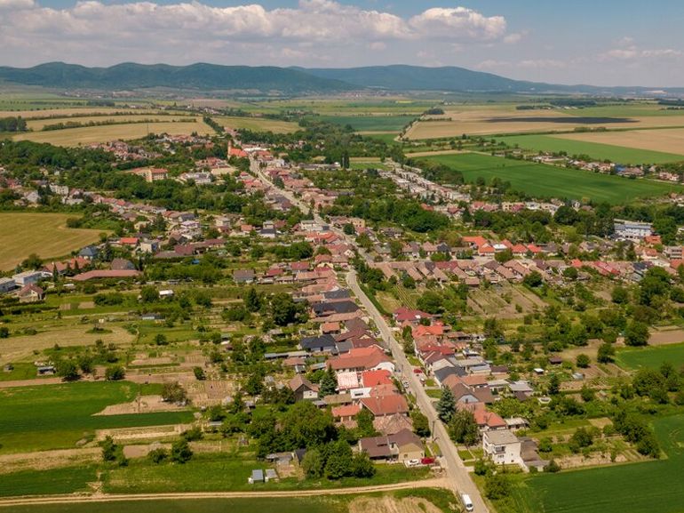 Suchá nad Parnou
